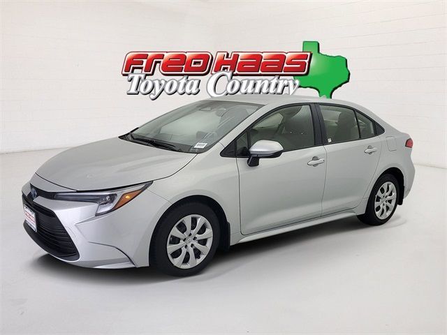 Used 2025 Toyota Corolla