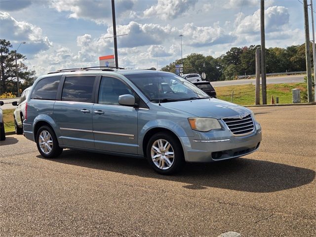 Used 2010 Chrysler Town & Country