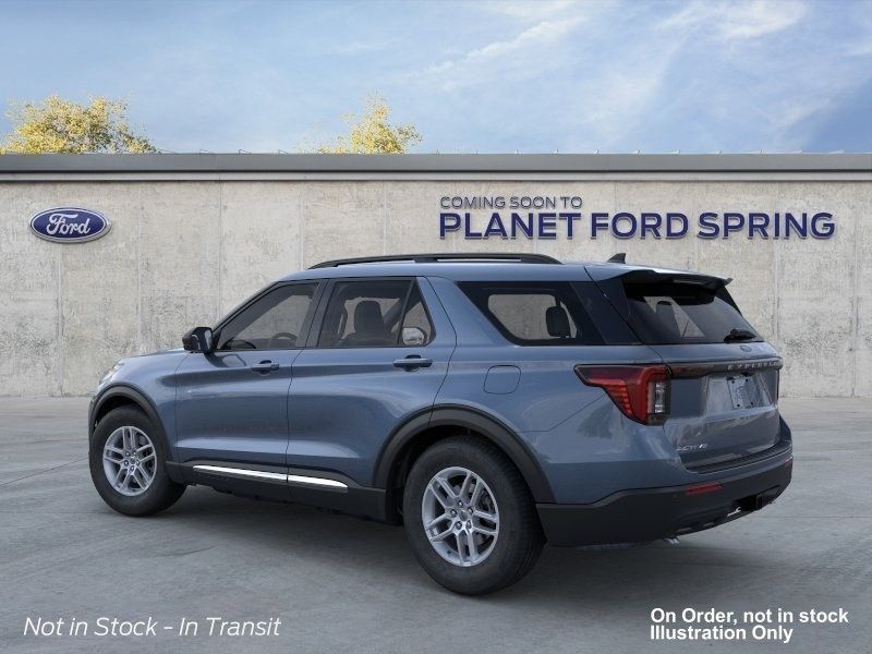 2026 Ford Explorer photo 4