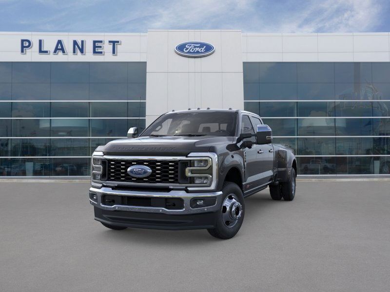 2025 Ford F-350 Lariat photo 2