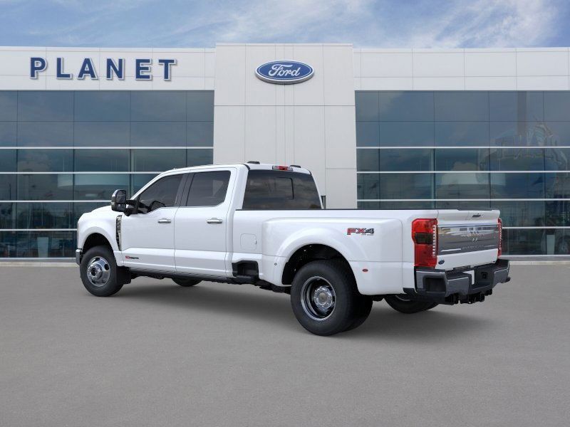 2026 Ford F-350 King Ranch photo 4