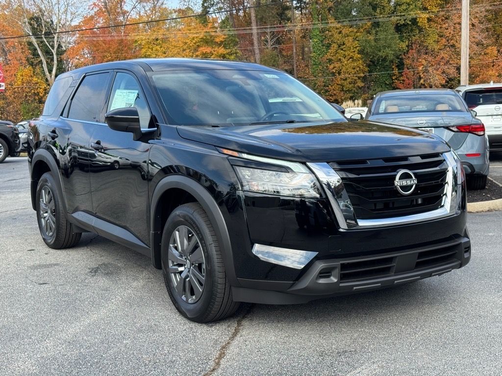 New 2025 Nissan Pathfinder