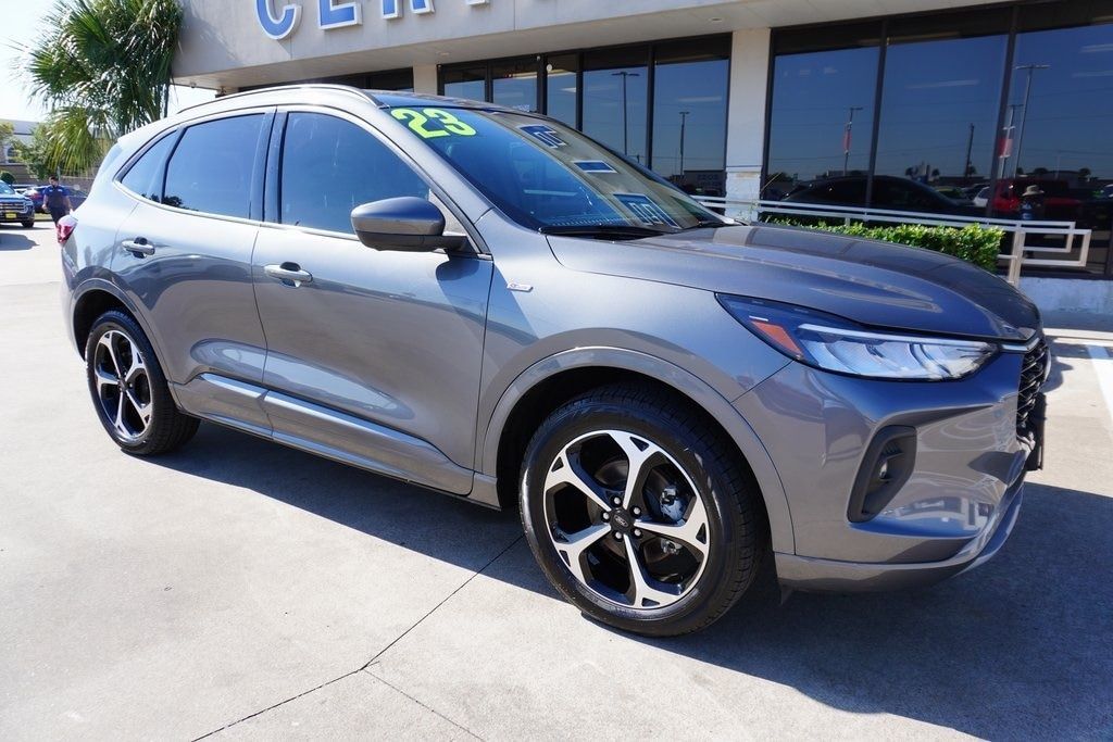 Used 2023 Ford Escape