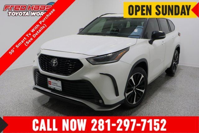 Used 2021 Toyota Highlander