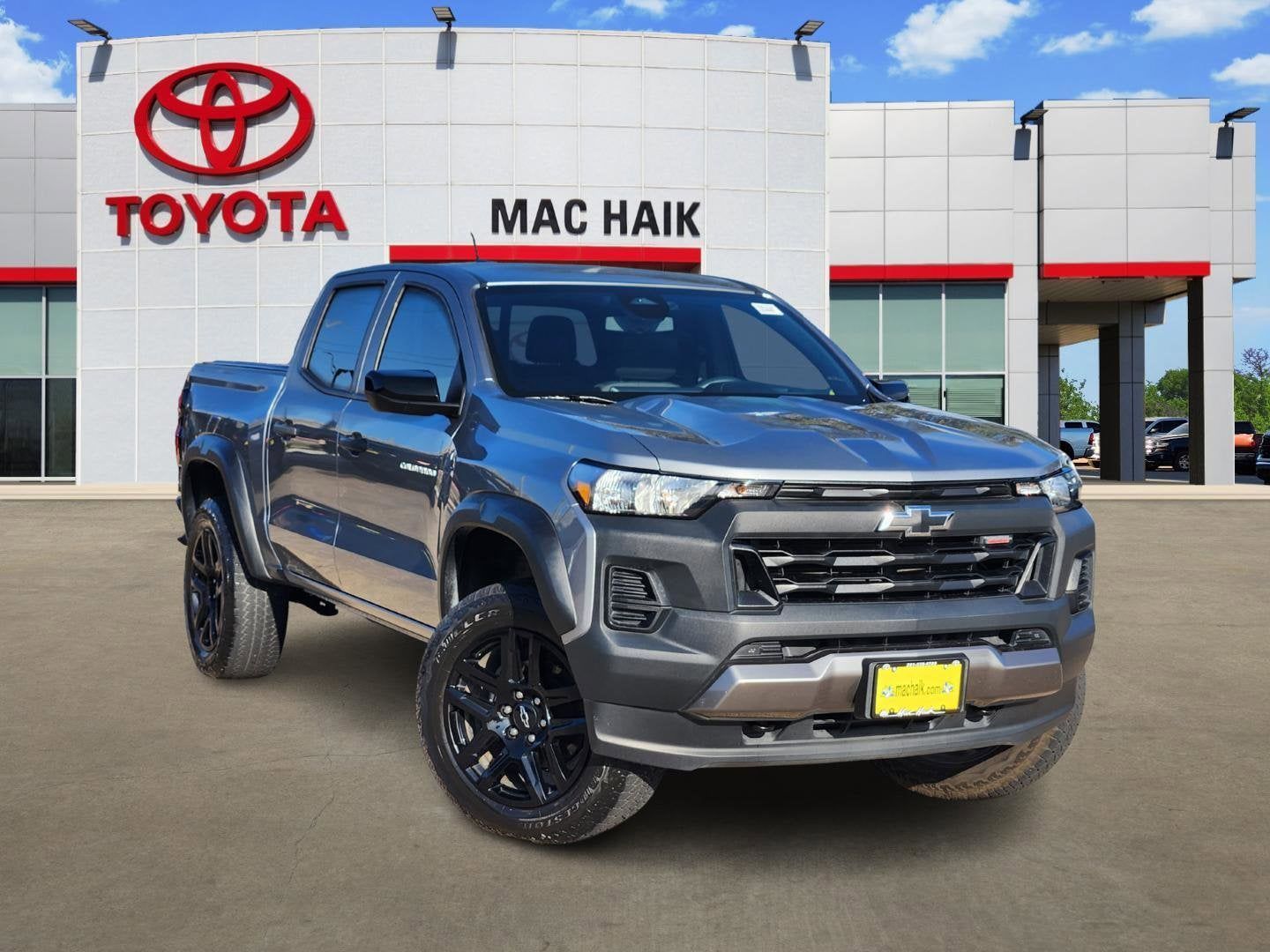 Used 2023 Chevrolet Colorado