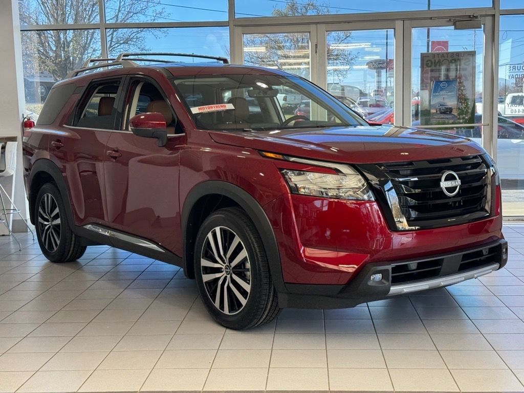 New 2025 Nissan Pathfinder