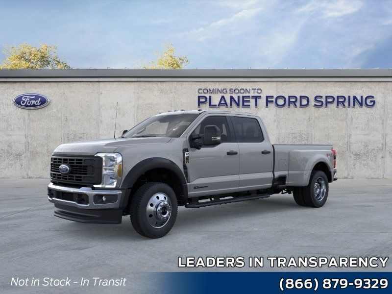 2026 Ford F-450 Super Duty XL's photo