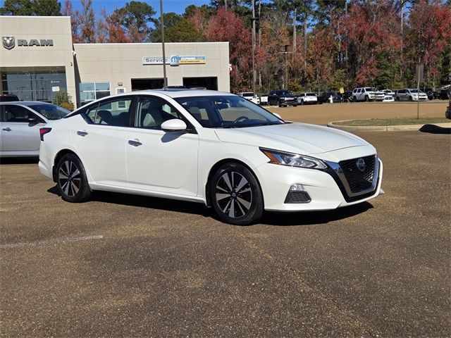 Used 2022 Nissan Altima