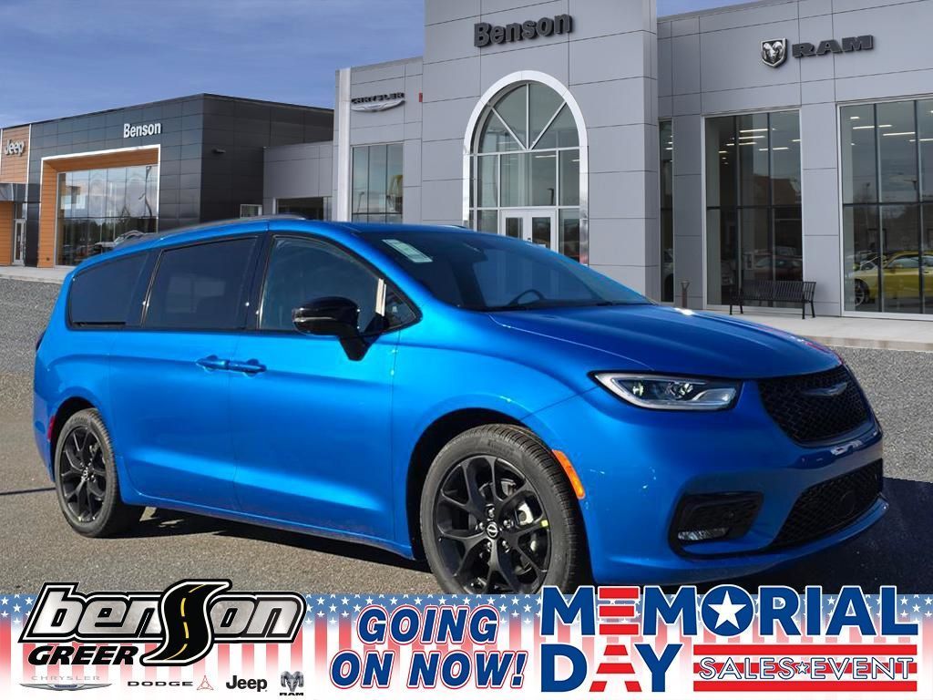 New 2026 Chrysler Pacifica