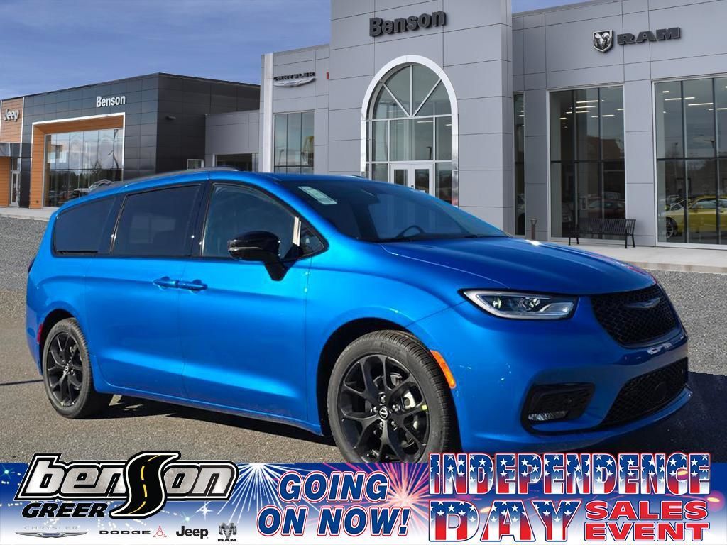 New 2026 Chrysler Pacifica