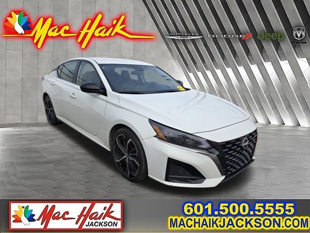 Used 2024 Nissan Altima