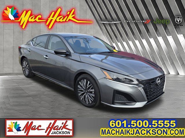 Used 2024 Nissan Altima