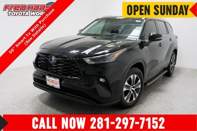 Used 2022 Toyota Highlander