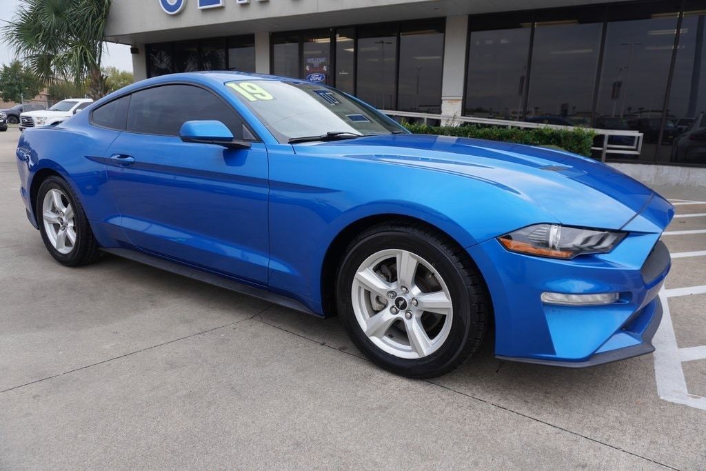 Used 2019 Ford Mustang