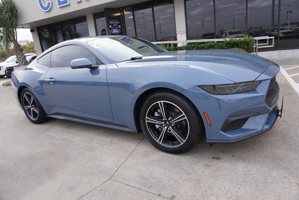 Used 2025 Ford Mustang