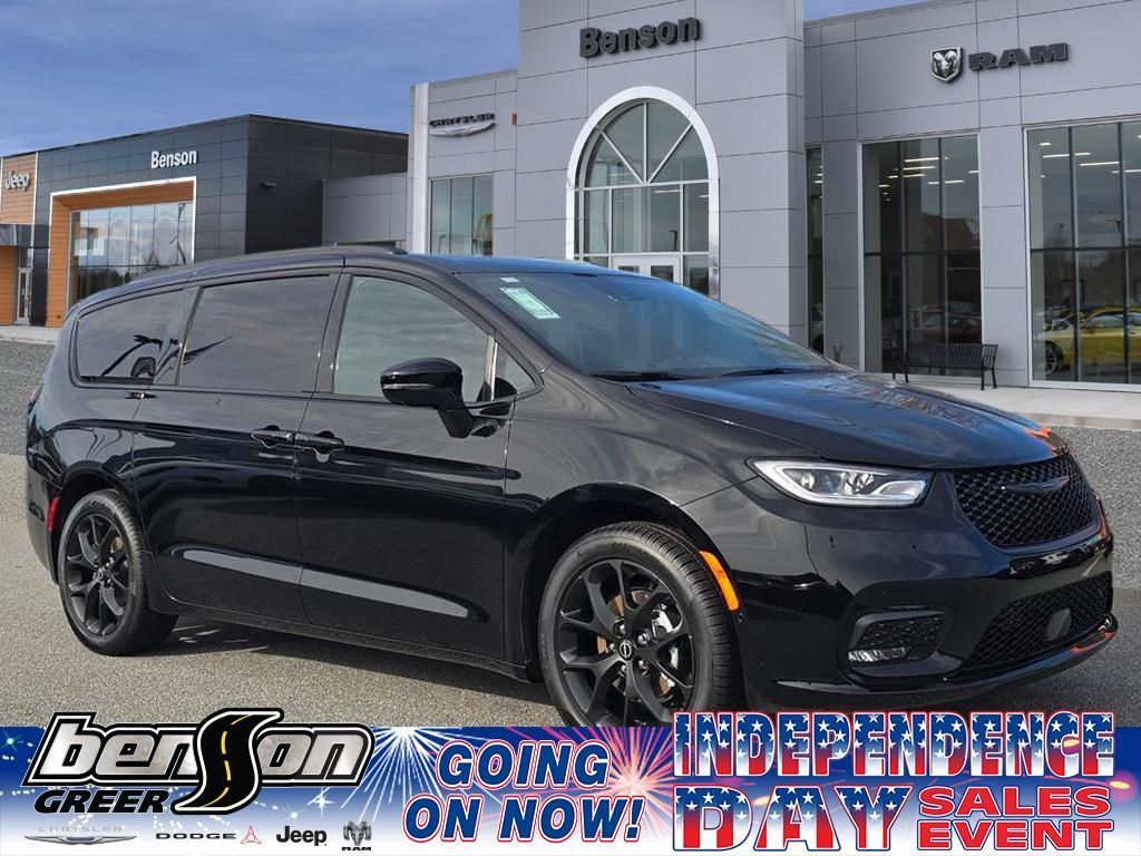 New 2026 Chrysler Pacifica