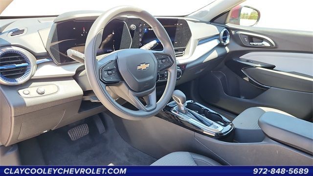 Used 2025 Chevrolet Trax