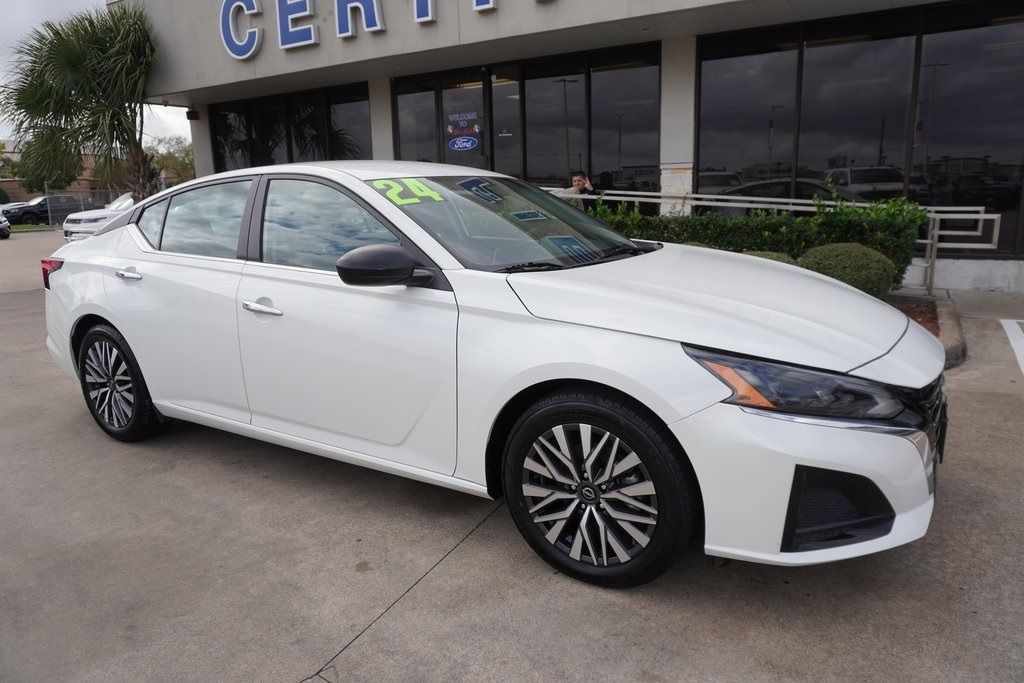 Used 2024 Nissan Altima