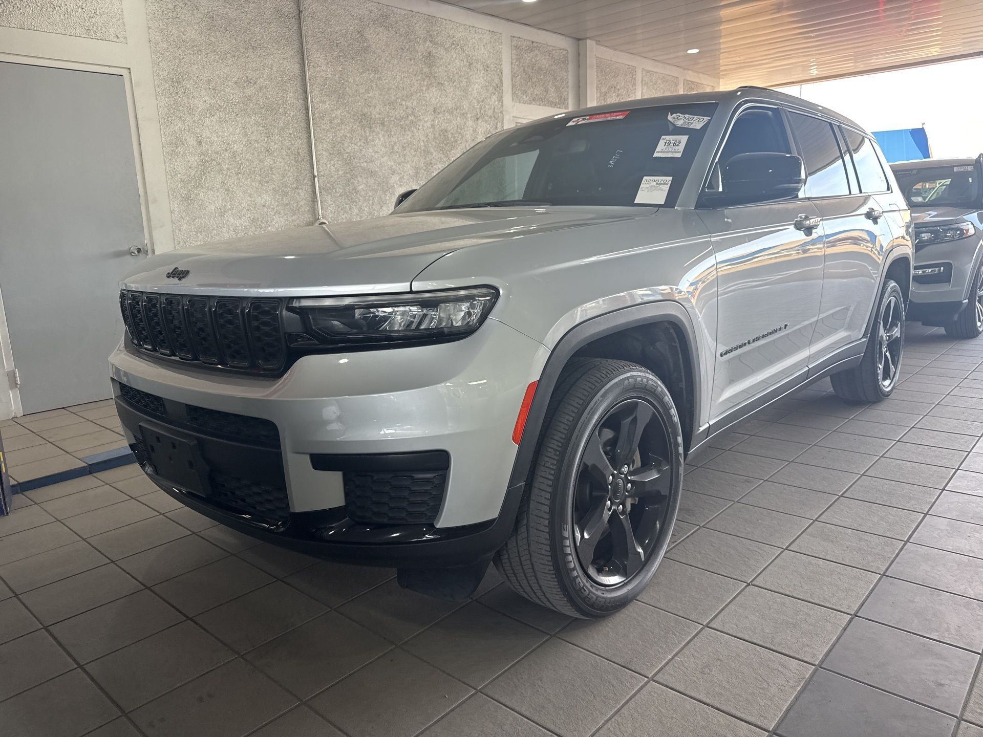 Used 2021 Jeep Grand Cherokee L