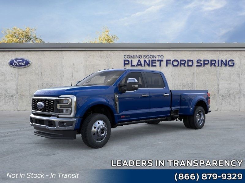 2026 Ford F-450 Super Duty King Ranch's photo
