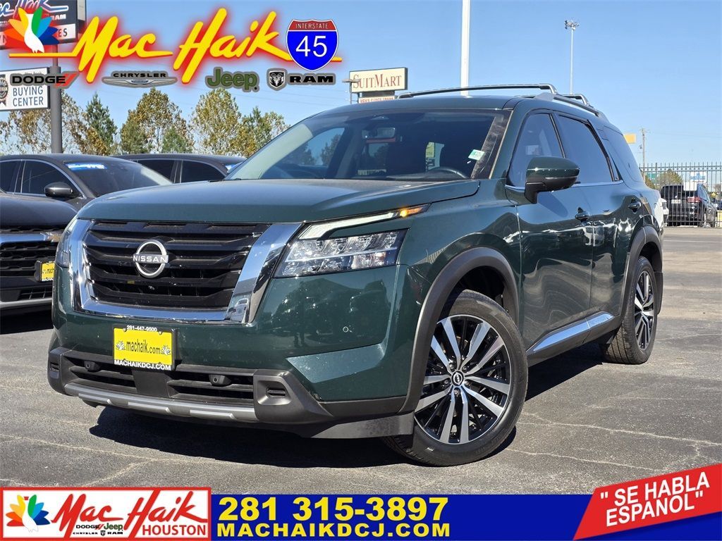 Used 2024 Nissan Pathfinder