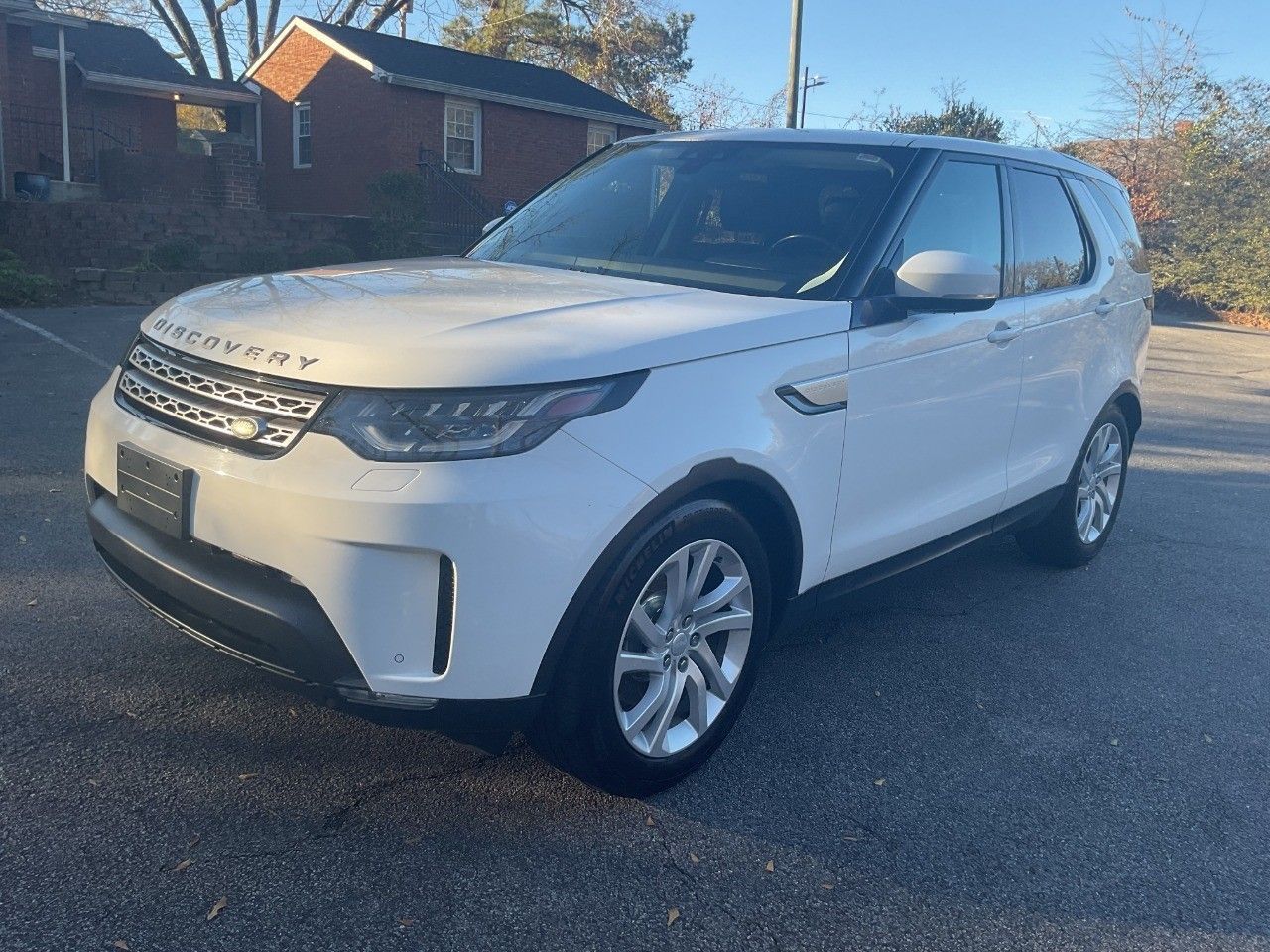 2017 Land Rover Discovery HSE's photo