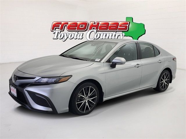 Used 2023 Toyota Camry