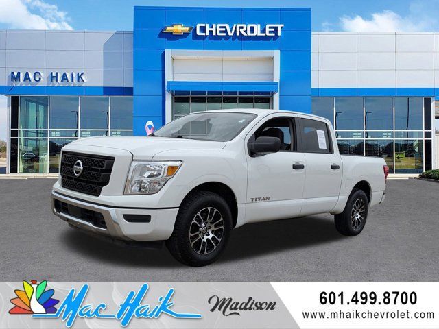 Used 2022 Nissan Titan
