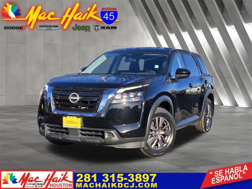 Used 2023 Nissan Pathfinder