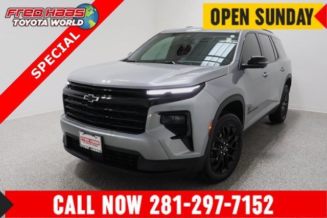 Used 2024 Chevrolet Traverse