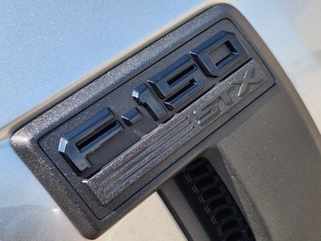 2026 Ford F-150 STX - Photo 8