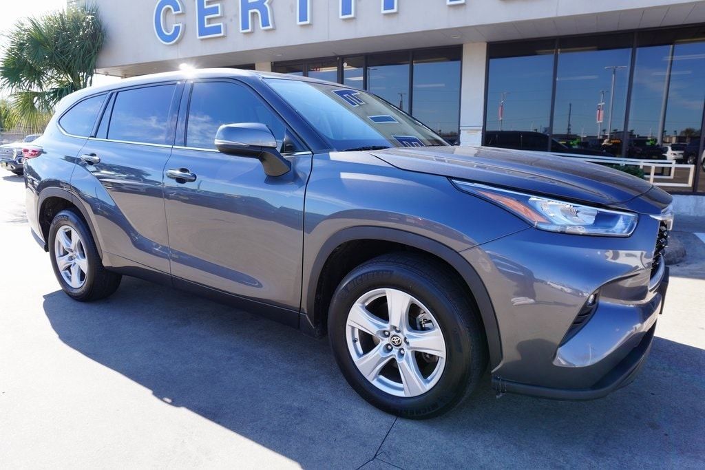 Used 2020 Toyota Highlander