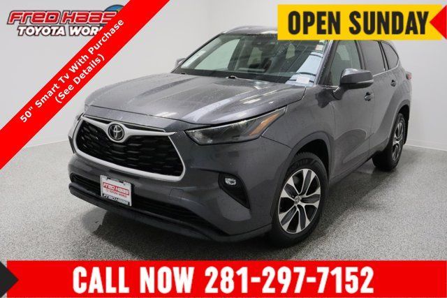 Used 2022 Toyota Highlander