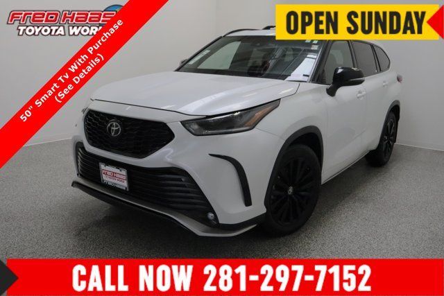 Used 2023 Toyota Highlander