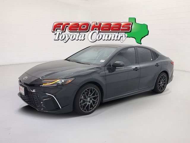 Used 2025 Toyota Camry