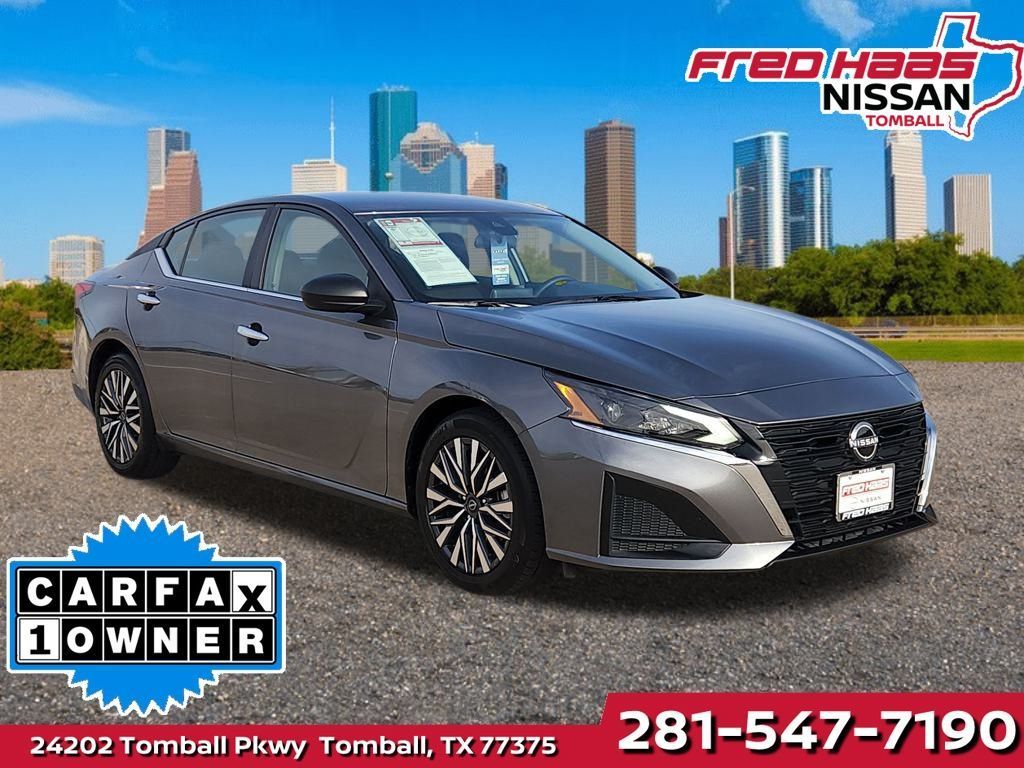 Used 2025 Nissan Altima