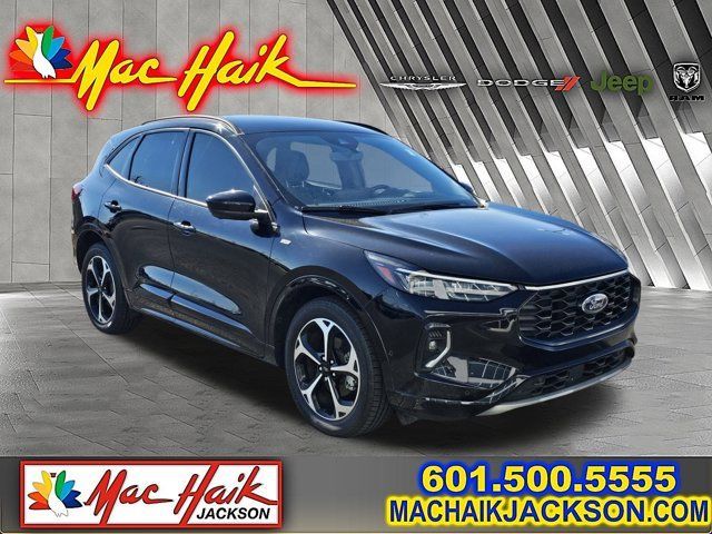 Used 2023 Ford Escape