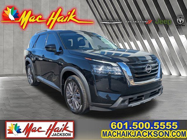 Used 2023 Nissan Pathfinder
