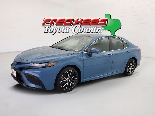 Used 2023 Toyota Camry