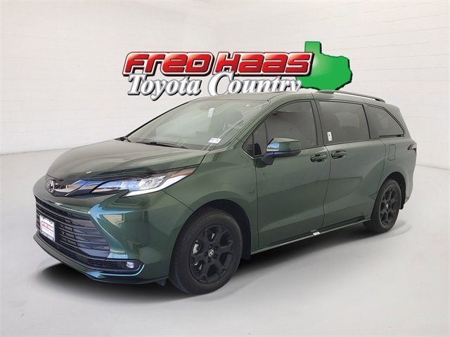 Used 2026 Toyota Sienna