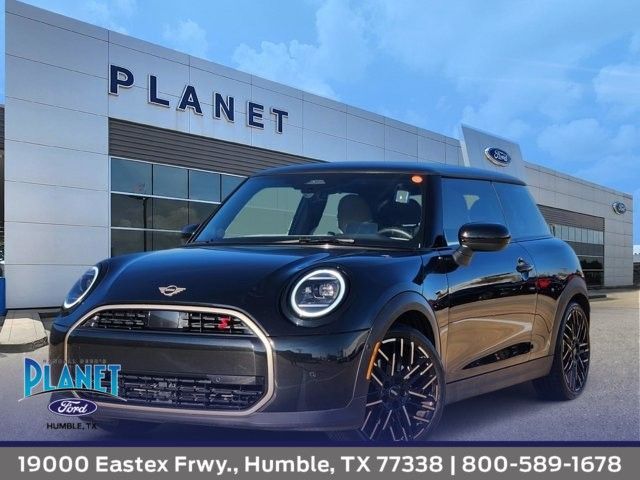 Used 2025 MINI Hardtop 2 Door