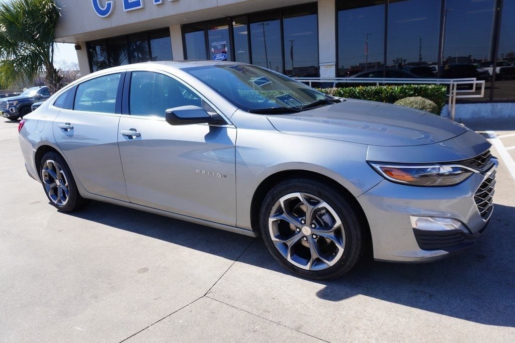 Used 2024 Chevrolet Malibu