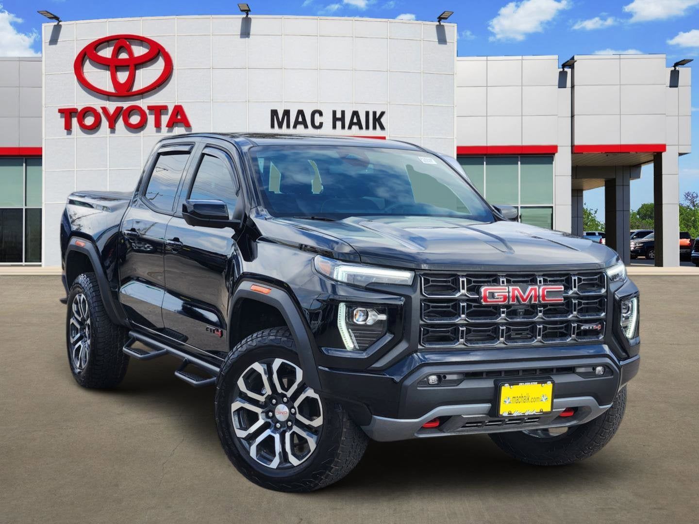 Used 2024 GMC Canyon