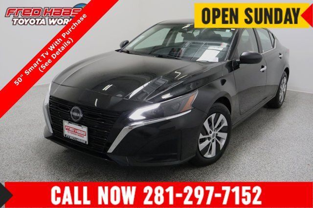 Used 2024 Nissan Altima
