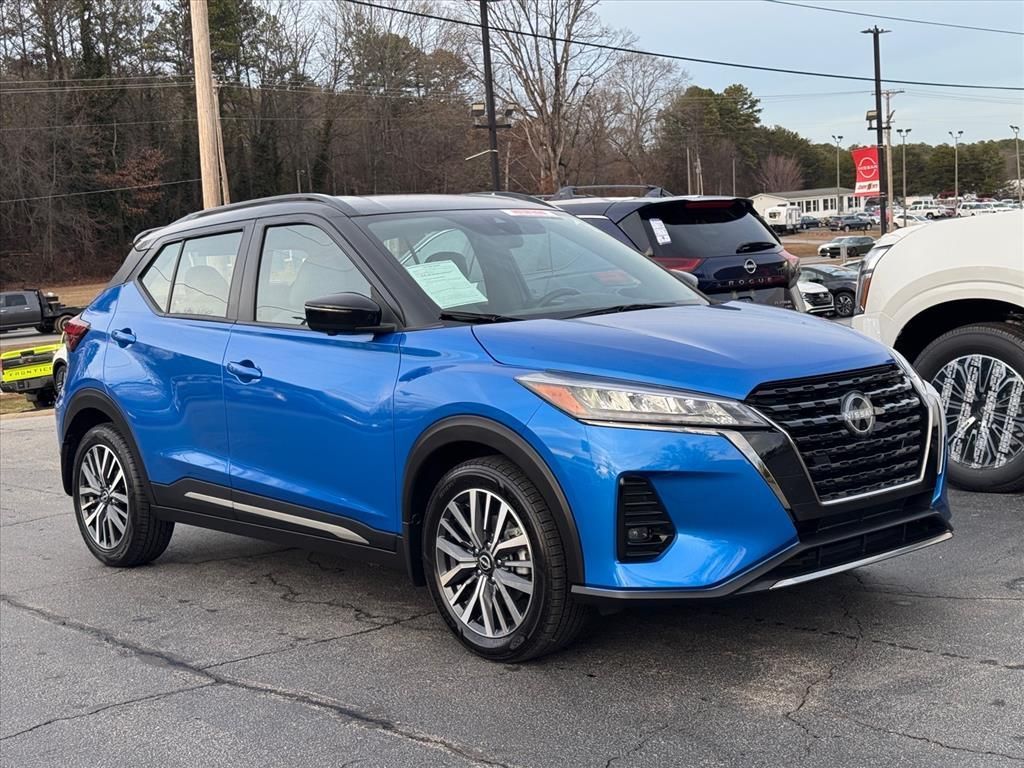 Used 2023 Nissan Kicks