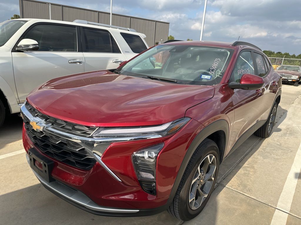 Used 2025 Chevrolet Trax