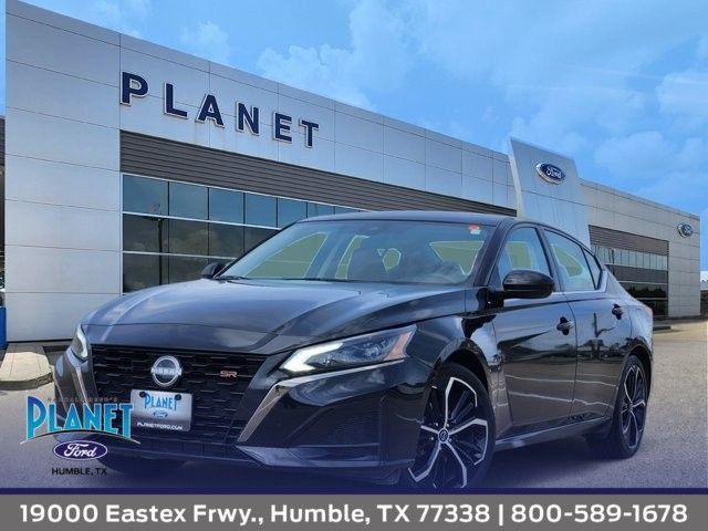 Used 2025 Nissan Altima
