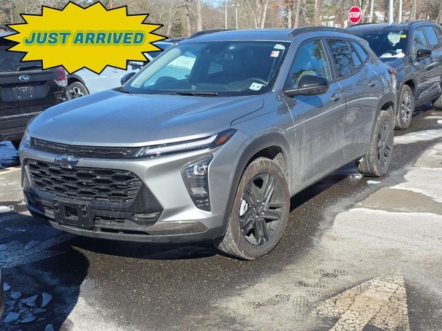 Used 2025 Chevrolet Trax