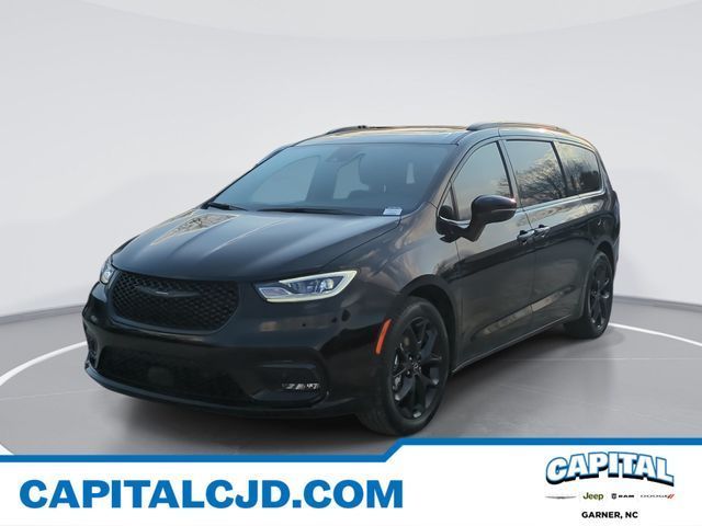 New 2026 Chrysler Pacifica