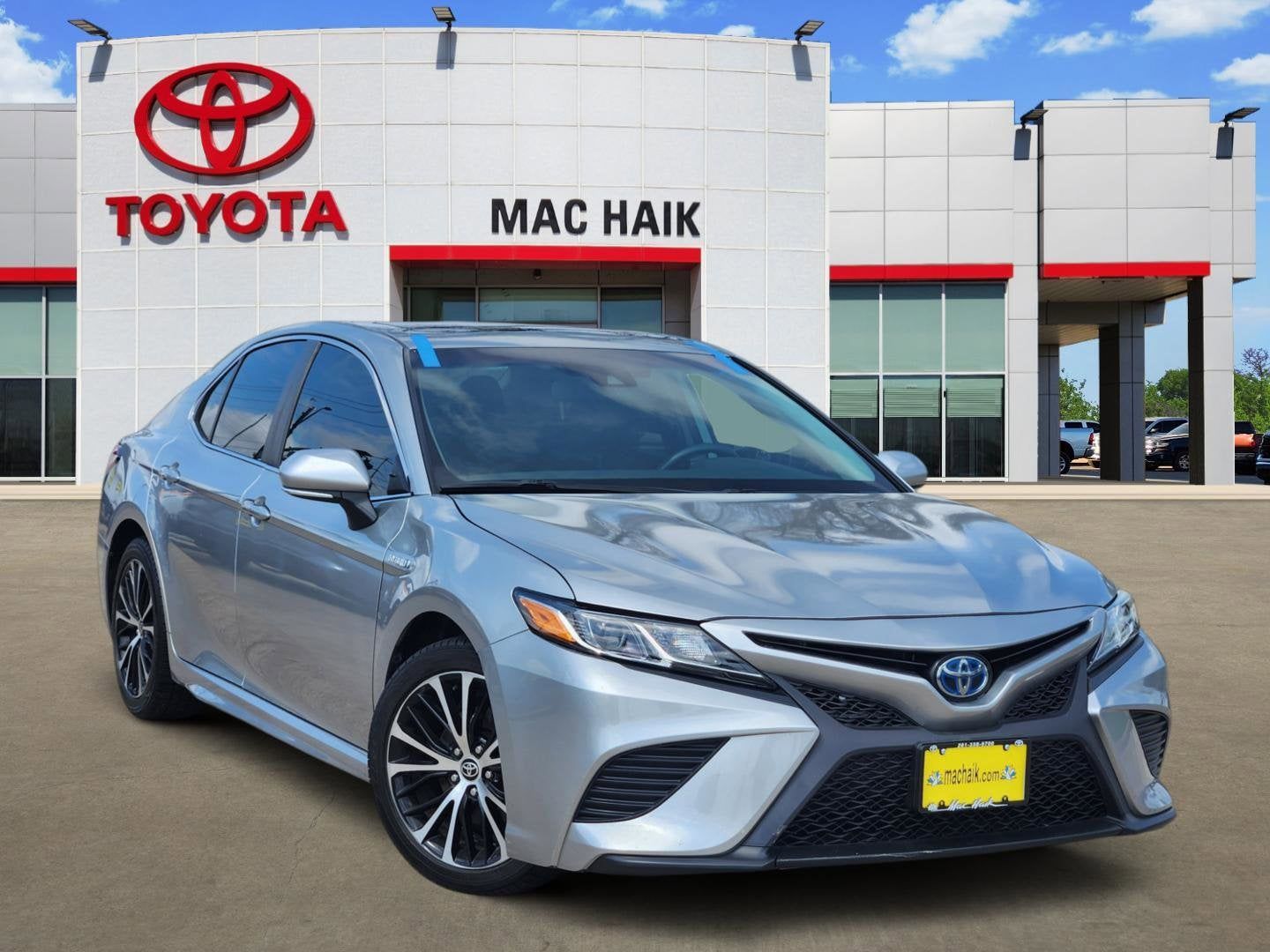 Used 2020 Toyota Camry Hybrid